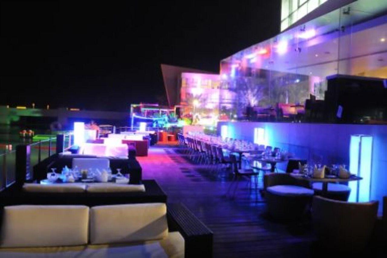 The Sea Loft Boutique Chalets Hotel Manama Luaran gambar